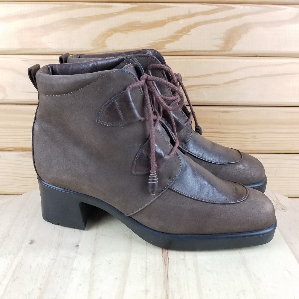 Women's Brown Lace-Up Ankle Boots